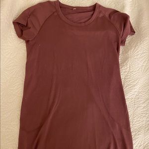 Lulu top!! size 8!!